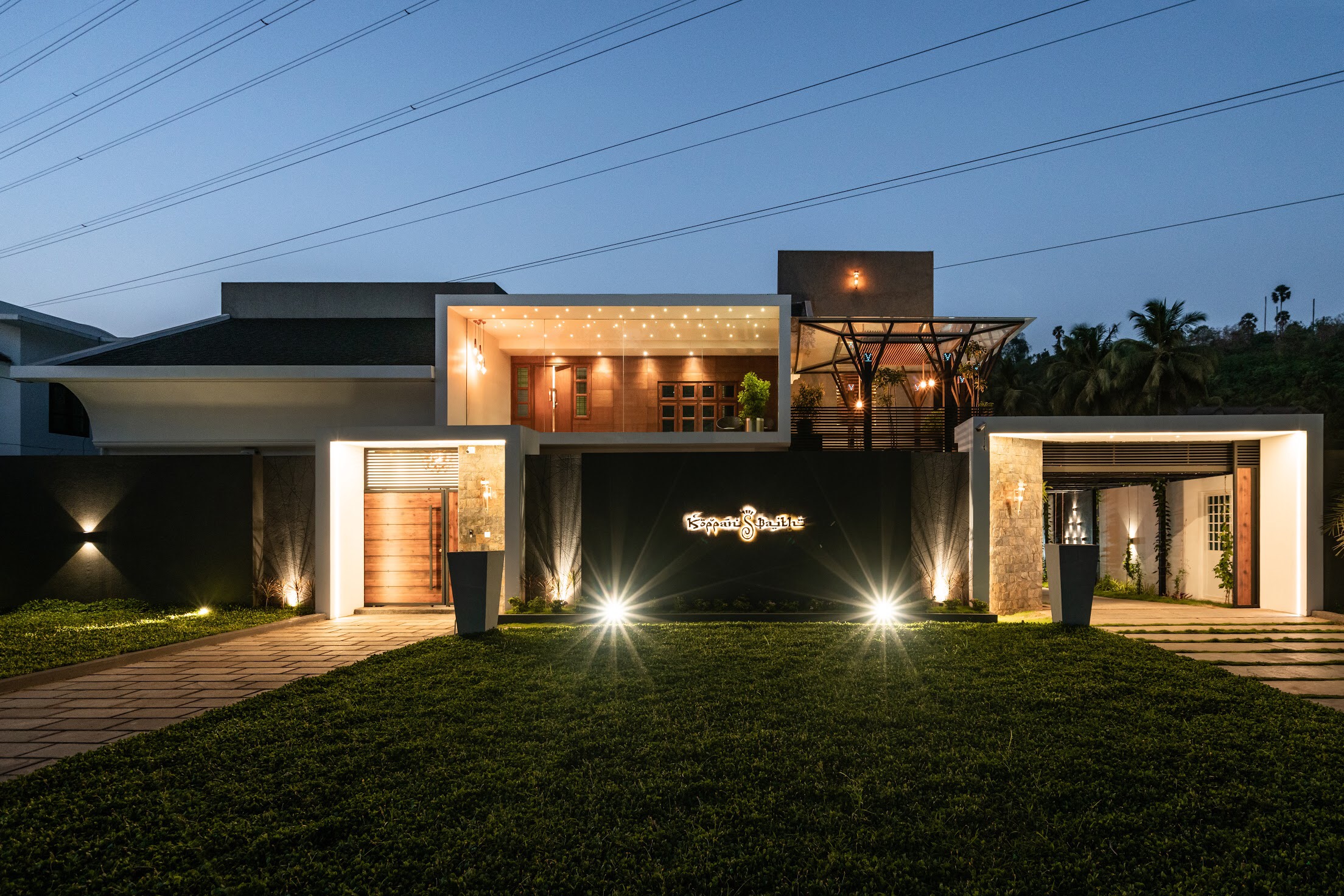 A 15 year old Kerala House Gets A Contemporary Touch Architect And 