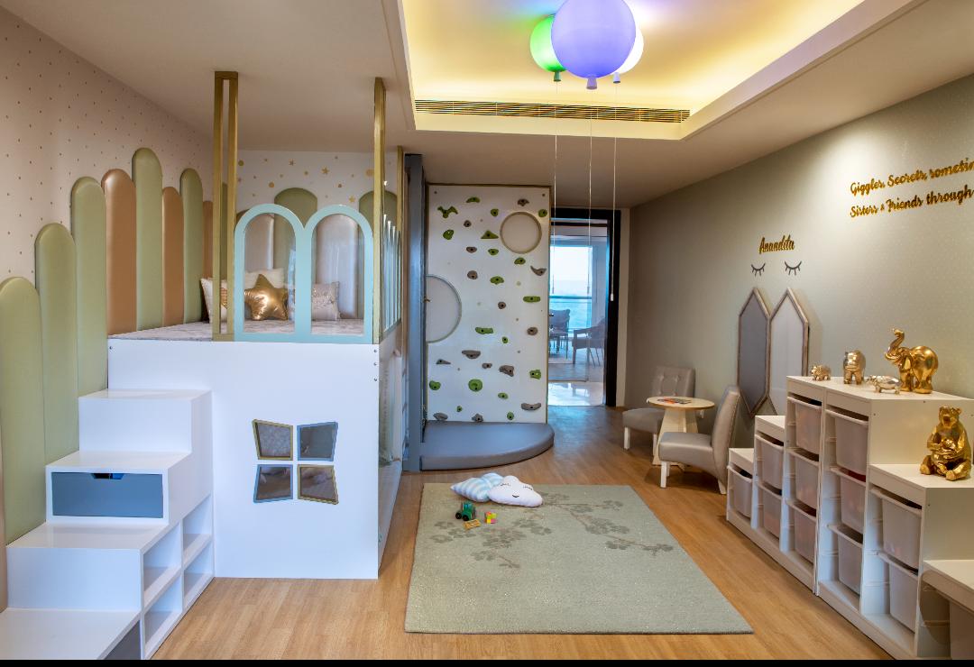 THINKCUTIEFUL designs a playroom for two sisters - Architect and ...