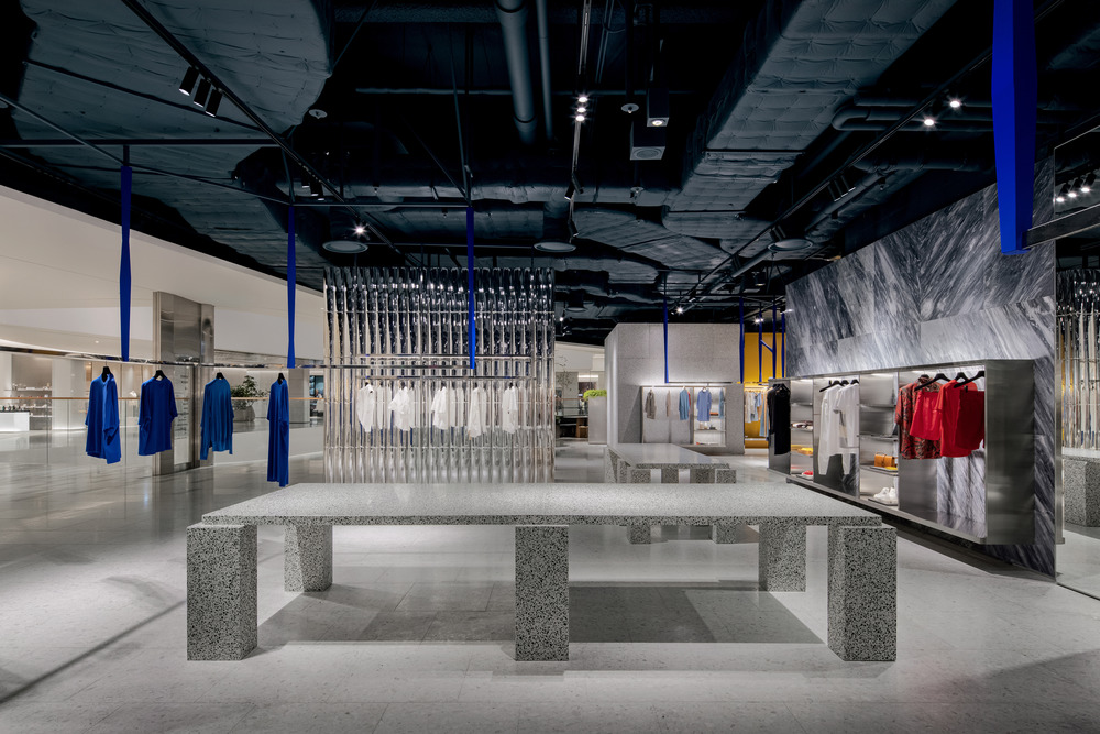 Crystal clear: Louis Vuitton emporium, Seoul South Korea by