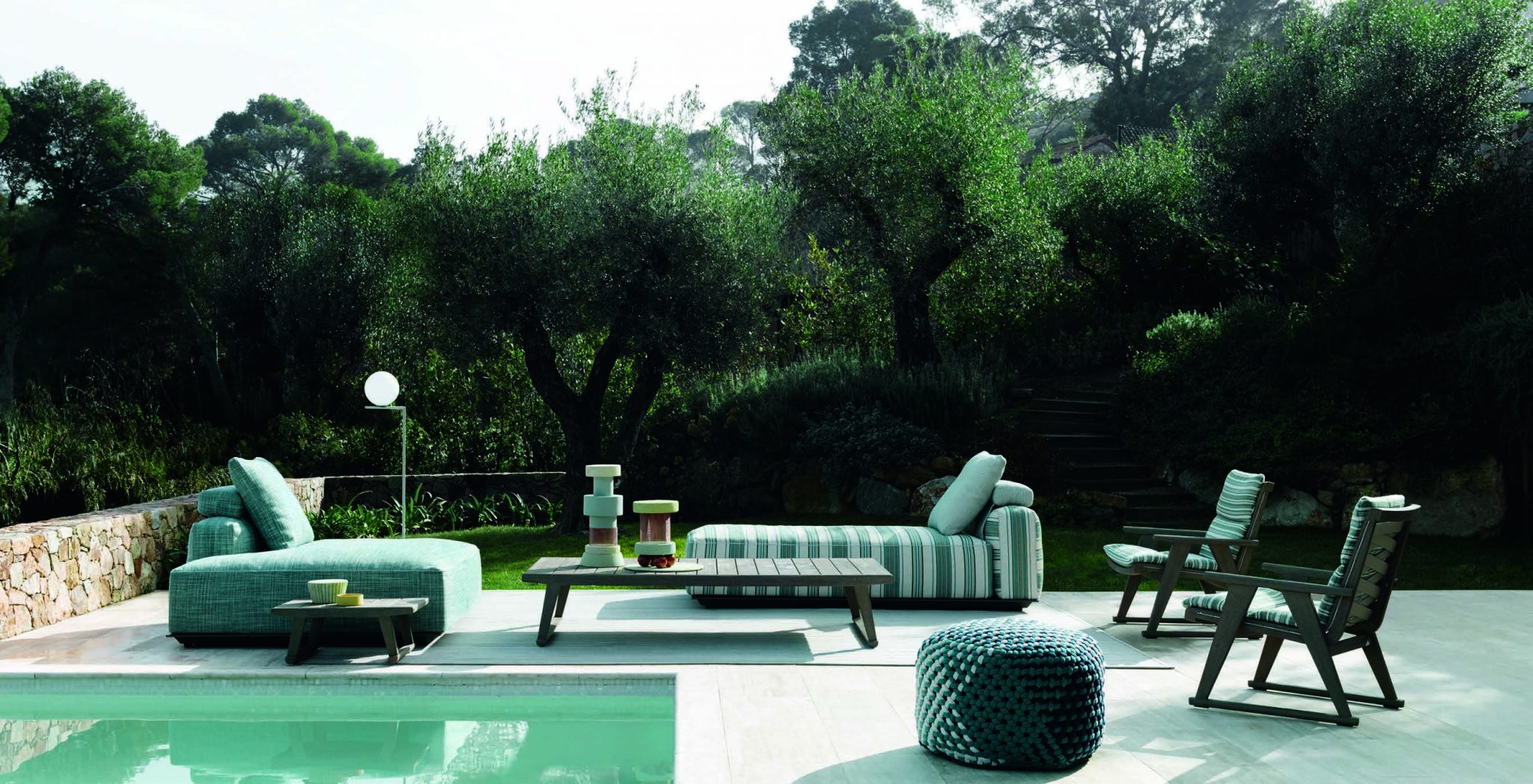 Hybrid - Where Multifunctional Modularity Meets Outdoor Furniture ...