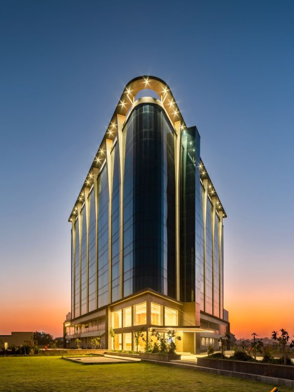 Unwind on the edge of this angular Bharuch hotel - Architect and ...