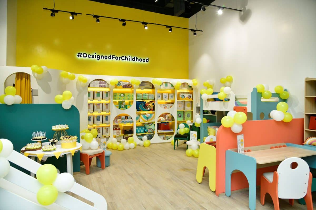 Furniture stores for clearance children