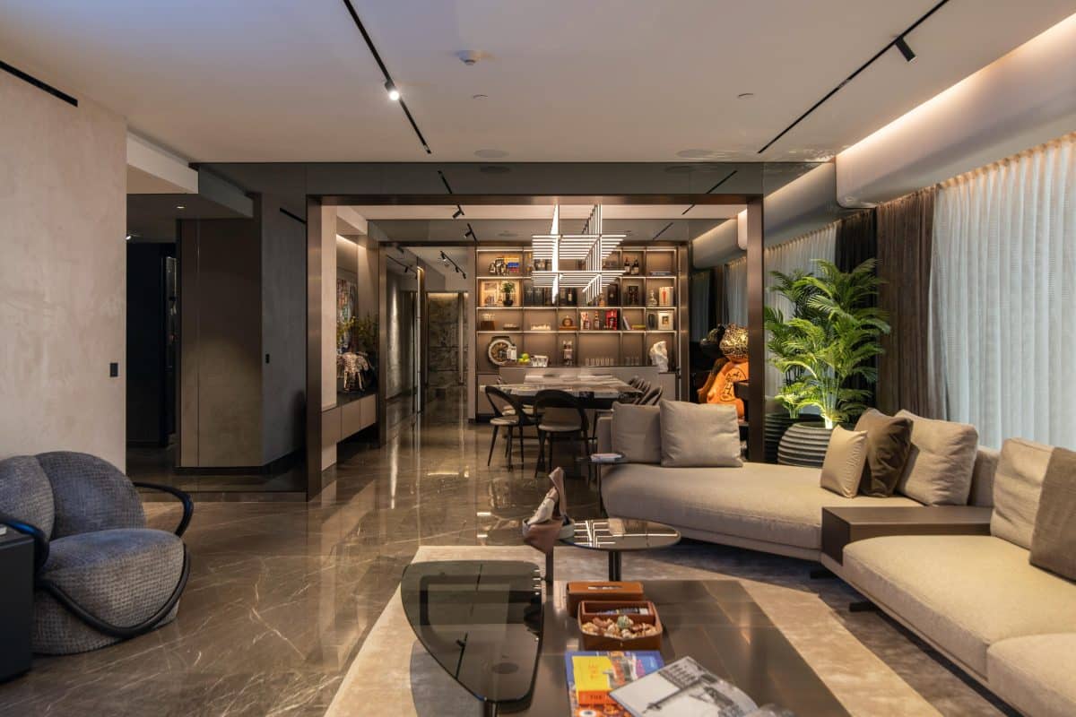 Explore The Unseen Luxuries That Hide Inside The Trump Tower's 74th 