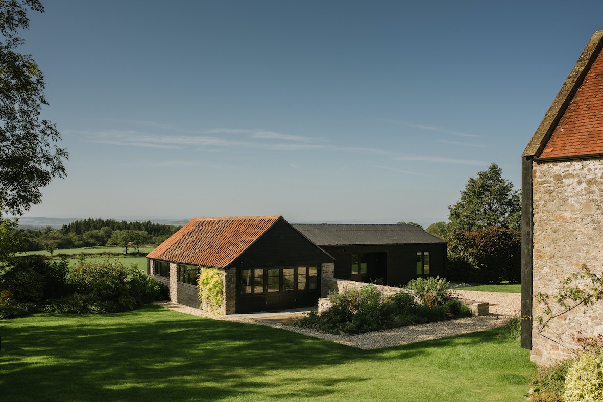 De Rosee Sa Architects renovate Somerset barn and build ...